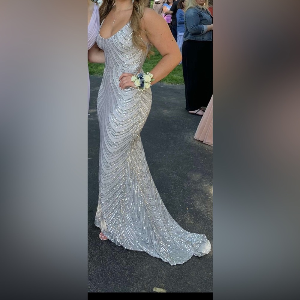 Gorgeous silver and grey prom dress size 6 worn for 3 hours.